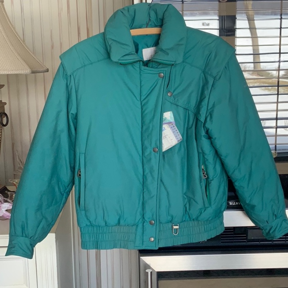 SKI JACKET BOGNER EMERALD GREEN PERFECT CONDITION  LADIES MEDIUM